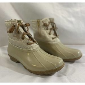 Sperry’s Ivory Salt Water Quilt Boots, Size 8.5 M